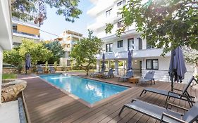 Varkiza Luxury Suites By Raise