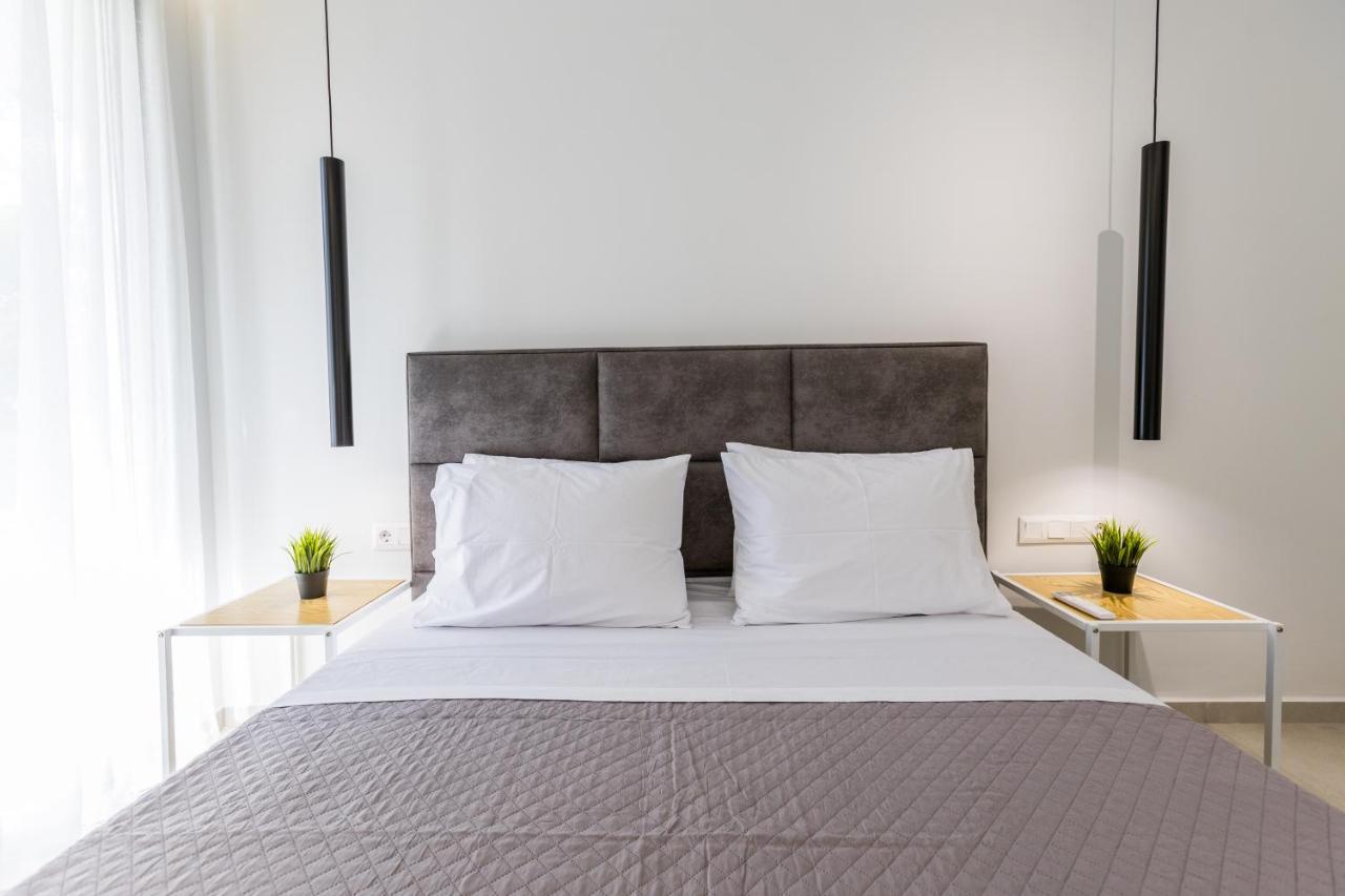 Varkiza Luxury Suites By Raise Vári Esterno foto