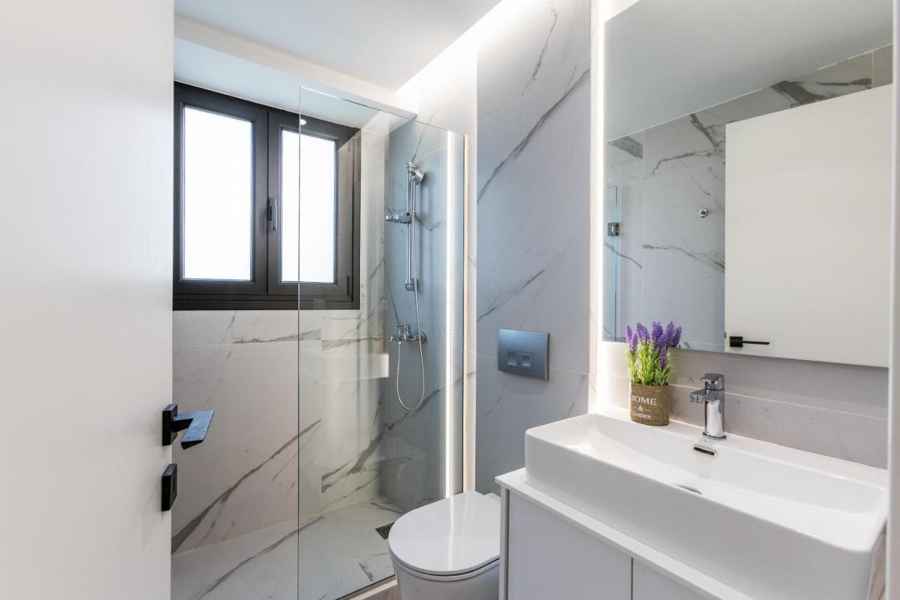 Varkiza Luxury Suites By Raise Vári Esterno foto